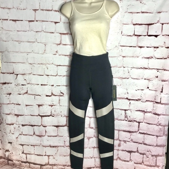 DONNA KARAN Active Activewear Leggings black with tan mesh panel Size XS NWT - Picture 3 of 15